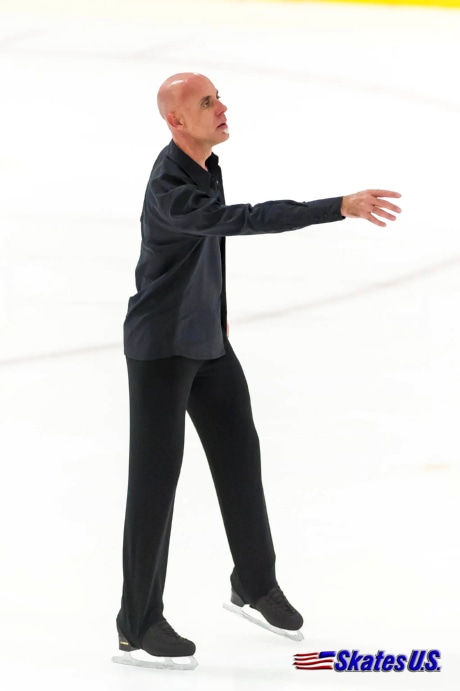 Ice Gallery Skates U.S.